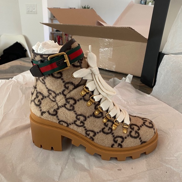 Gucci Shoes - Gucci wool boots